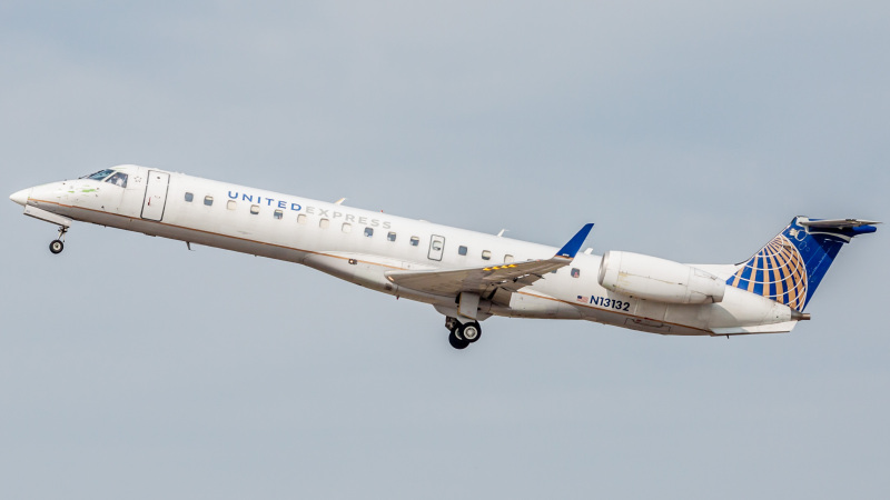 Photo of N13132 - United Express Embraer ERJ145 at IAH on AeroXplorer Aviation Database
