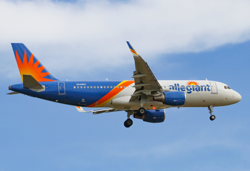 Photo of N248NV - Allegiant Airbus A320 at LCK on AeroXplorer Aviation Database