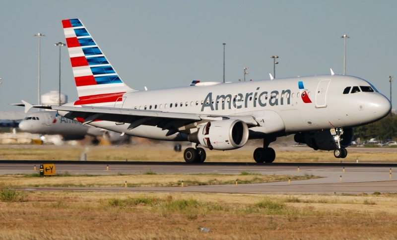 Photo of N772XF - American Airlines Airbus A319 at DFW on AeroXplorer Aviation Database