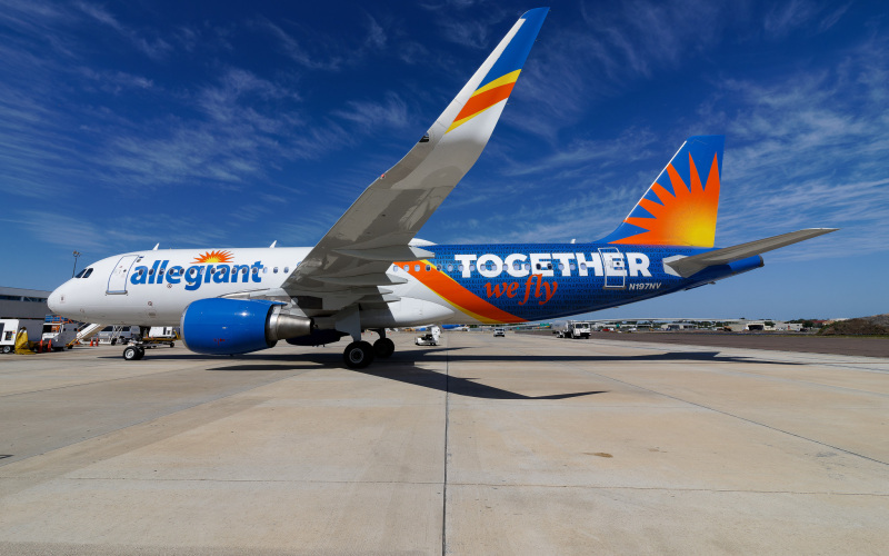 Photo of N197NV - Allegiant Air Airbus A320 at PIE on AeroXplorer Aviation Database