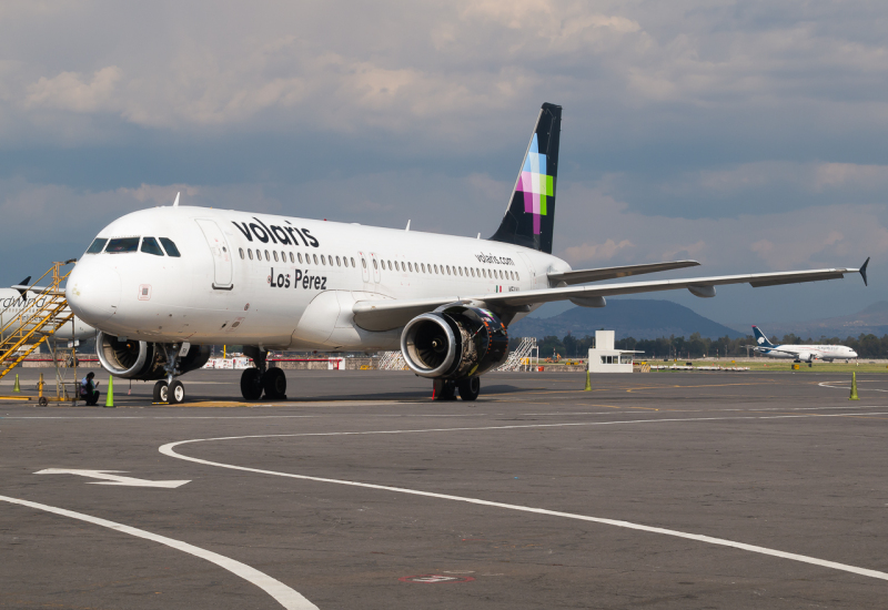 Photo of N511VL - Volaris Airbus A320 at MEX on AeroXplorer Aviation Database