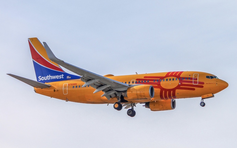 Photo of N781WN - Southwest Airlines Boeing 737-700 at SLC on AeroXplorer Aviation Database