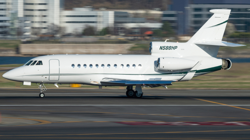 Photo of N588HP - PRIVATE Dassault Falcon 900EX at DCA on AeroXplorer Aviation Database