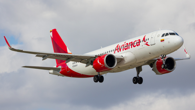 Photo of N764AV - Avianca Airbus A320NEO at MIA on AeroXplorer Aviation Database