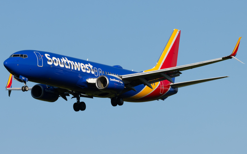 Photo of N9515X - Southwest Airlines Boeing 737-800 at PIT on AeroXplorer Aviation Database