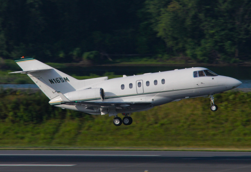 Photo of N16SM - PRIVATE Hawker 900XP at MDT on AeroXplorer Aviation Database