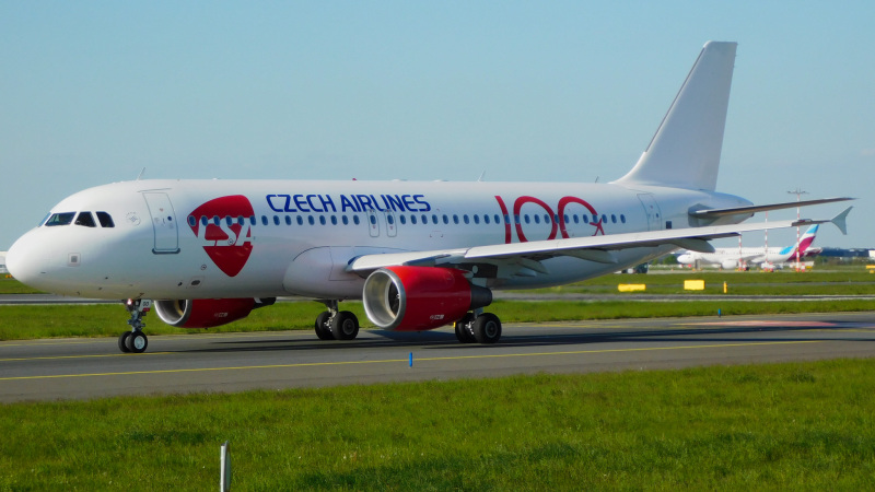Photo of OK-IOO - Czech Airlines Airbus A320 at PRG on AeroXplorer Aviation Database