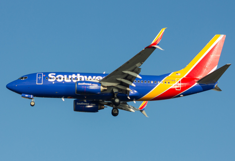 Photo of N957WN - Southwest Airlines Boeing 737-700 at TPA on AeroXplorer Aviation Database
