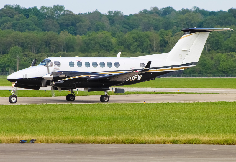 Photo of N350FW - PRIVATE  Beechcraft King Air 350 at LUK on AeroXplorer Aviation Database