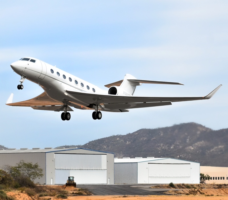 Photo of N988NC - PRIVATE Gulfstream G650 at CSL on AeroXplorer Aviation Database