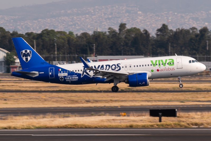 Photo of XA-VIY - VivaAerobus Airbus A320NEO at MEX on AeroXplorer Aviation Database