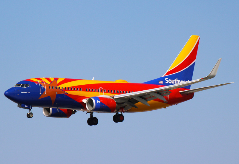 Photo of N955WN - Southwest Airlines Boeing 737-700 at SAN on AeroXplorer Aviation Database