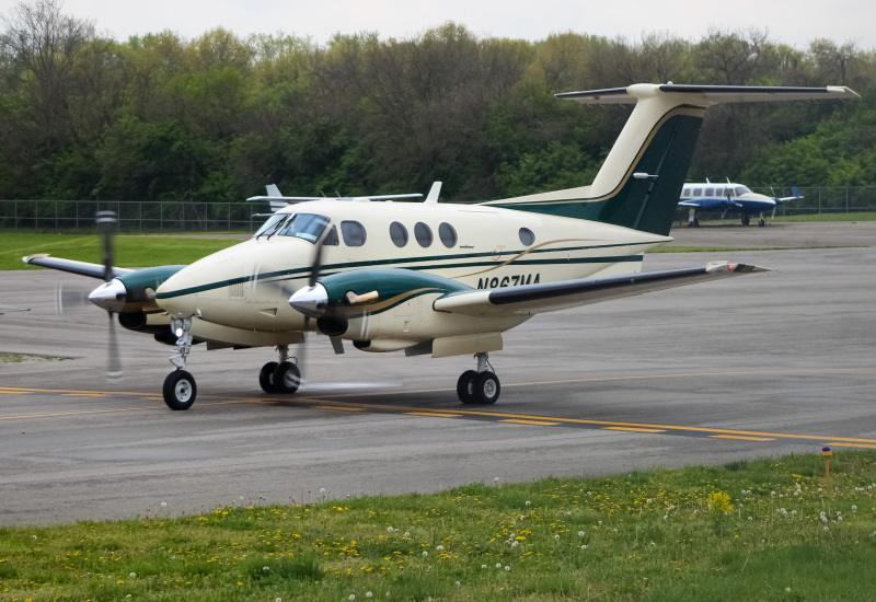 Photo of N867MA - PRIVATE Beechcraft F90 at LUK on AeroXplorer Aviation Database