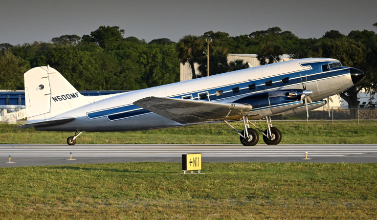 Photo of N500MF - Missionary Flights and Services Douglas DC-3 at DAB on AeroXplorer Aviation Database