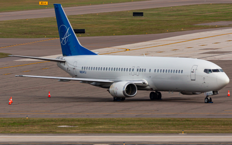 Photo of N804TJ - iAero Airways Boeing 737-400 at TPA on AeroXplorer Aviation Database