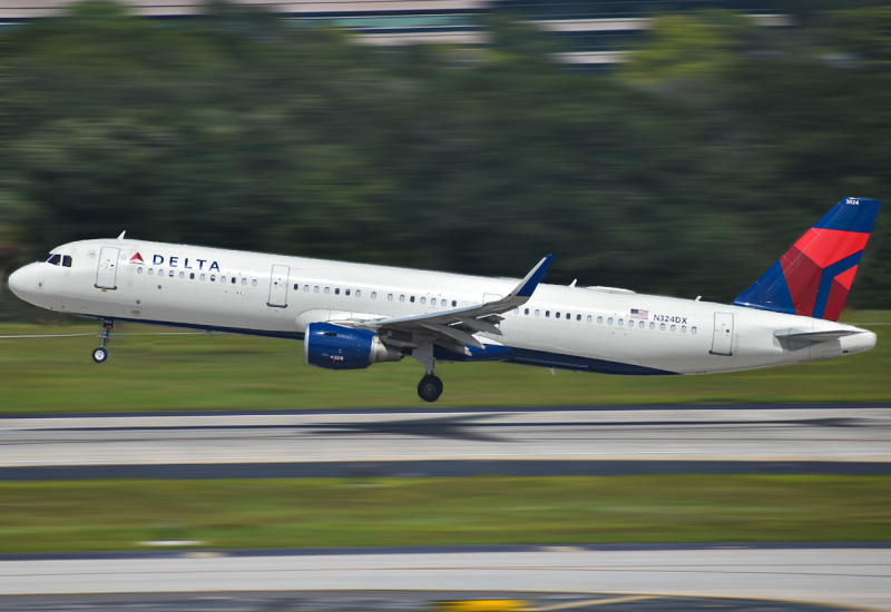 Photo of N324DX - Delta Airlines Airbus A321-200 at TPA on AeroXplorer Aviation Database