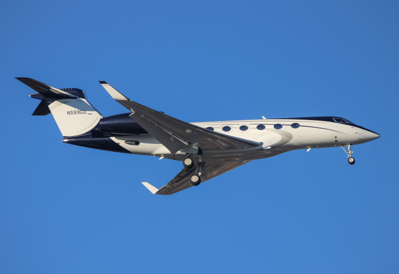 Photo of N599GD - PRIVATE Gulfstream G500 at IAD on AeroXplorer Aviation Database