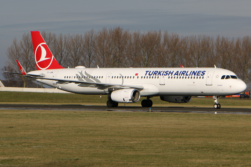 Photo of TC-JSM - Turkish Airlines Airbus A321-200 at AMS  on AeroXplorer Aviation Database