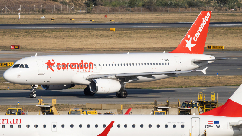 Photo of 9H-MMO - Corendon Airlines Airbus A320 at VIE on AeroXplorer Aviation Database