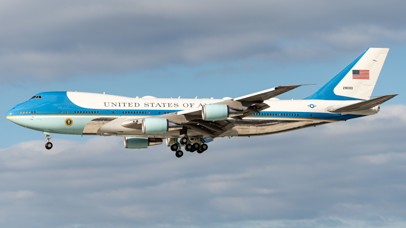 Photo of 92-9000 - USAF - United States Air Force Boeing VC-25A at MIA on AeroXplorer Aviation Database