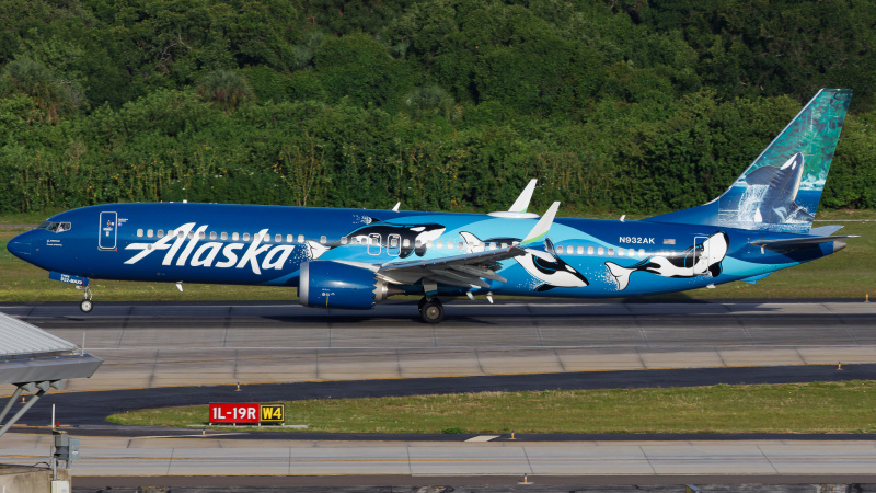 Photo of N932AK - Alaska Airlines Boeing 737 MAX 9 at TPA on AeroXplorer Aviation Database