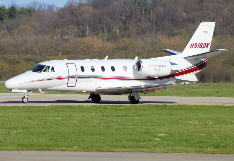 Photo of N916DK - PRIVATE Cessna Citation 560XL Excel at LUK on AeroXplorer Aviation Database