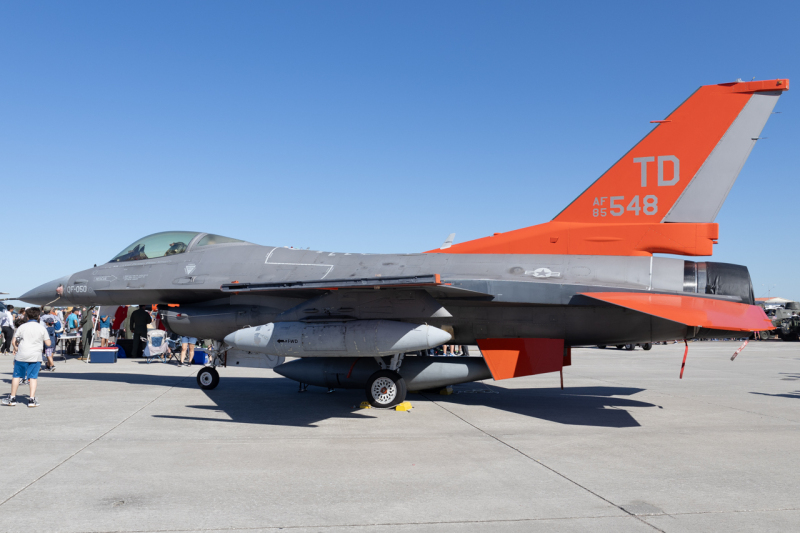 Photo of 85-1548 - USAF - United States Air Force General Dynamics F-16 Fighting Falcon at MCF on AeroXplorer Aviation Database