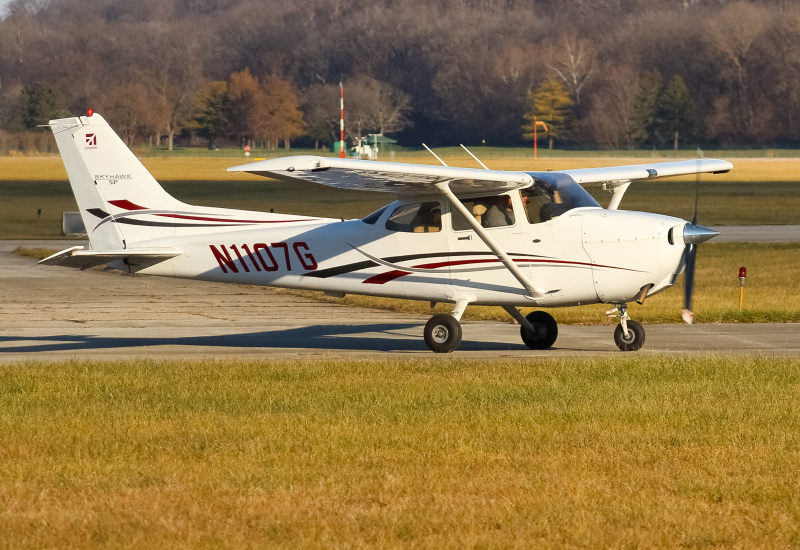 Photo of N1107G - PRIVATE  Cessna 172 at LUK on AeroXplorer Aviation Database