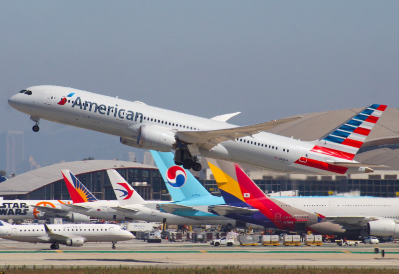 Photo of N838AA - American Airlines Boeing 787-9 at LAX on AeroXplorer Aviation Database