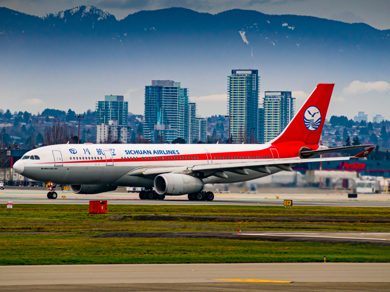 Photo of B-6517 - Sichuan Airlines Airbus A330-200 at YVR on AeroXplorer Aviation Database