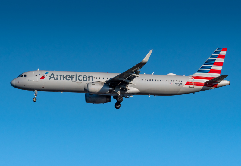 Photo of N993AN - American Airlines Airbus A321-200 at BOS on AeroXplorer Aviation Database