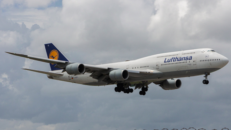 Photo of D-ABYL - Lufthansa Boeing 747-8i at MIA on AeroXplorer Aviation Database
