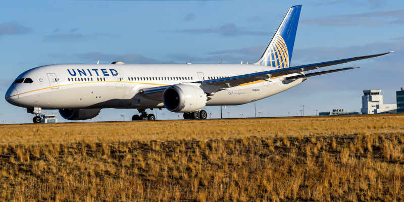 Photo of N26952 - United Airlines Boeing 787-9 at DEN on AeroXplorer Aviation Database