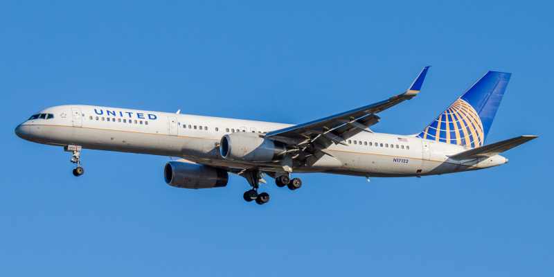 Photo of N17122 - United Airlines Boeing 757-200 at EWR on AeroXplorer Aviation Database