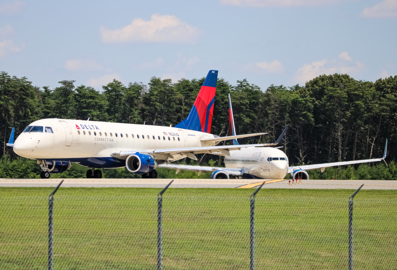 Photo of N224JQ - Delta Connection Embraer E175 at BWI on AeroXplorer Aviation Database