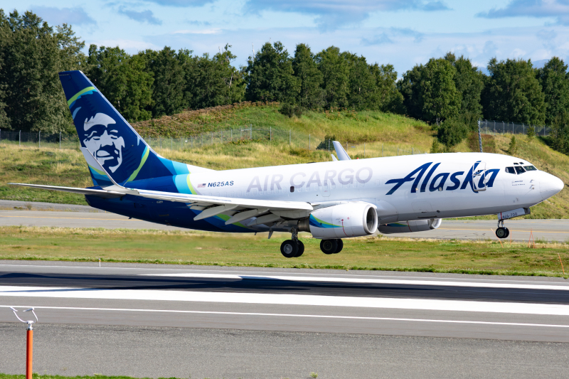 Photo of N625AS - Alaska Air Cargo Boeing 737-700F at PANC on AeroXplorer Aviation Database