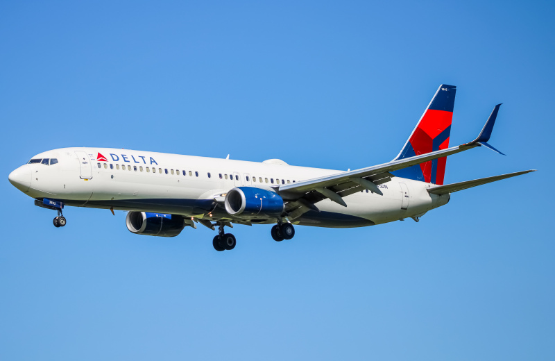 Photo of N845DN - Delta Airlines Boeing 737-900ER at BWI on AeroXplorer Aviation Database