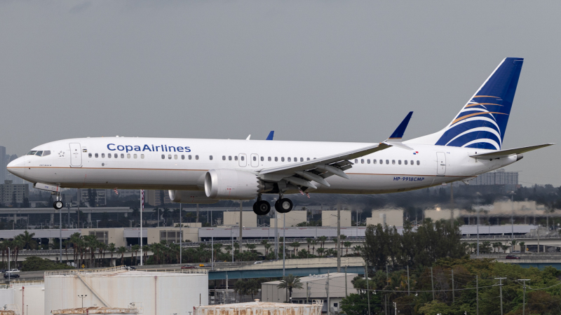 Photo of HP-9918CMP - Copa Airlines Boeing 737 MAX 9 at MIA on AeroXplorer Aviation Database