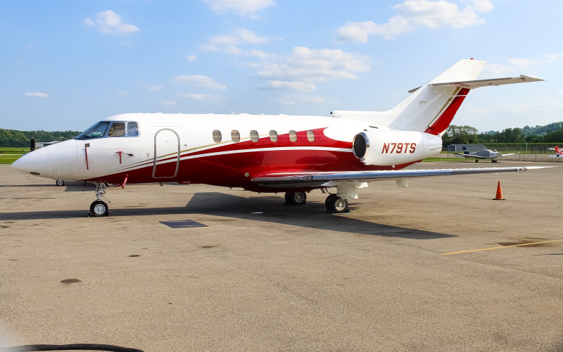 Photo of N79TS - PRIVATE  Beechcraft Hawker 800XP at LUK on AeroXplorer Aviation Database