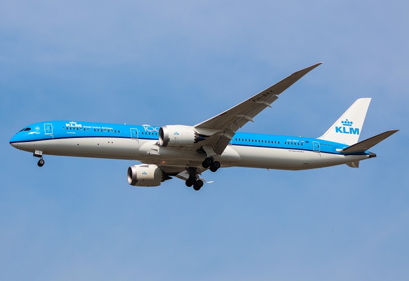 Photo of PH-BKF - KLM Boeing 787-10 at ORD on AeroXplorer Aviation Database
