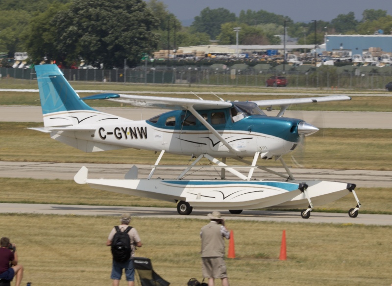Photo of C-GYNW - PRIVATE Cessna Turbo 206H Stationair at OSH on AeroXplorer Aviation Database