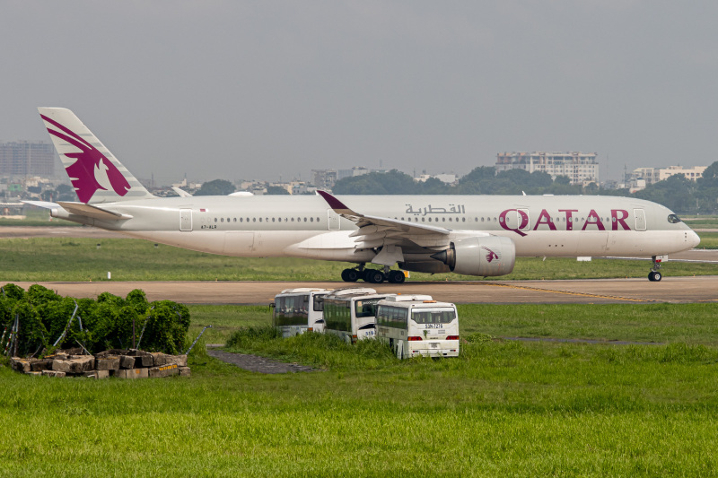 Photo of A7-ALR - Qatar Airways Airbus A350-900 at SGN on AeroXplorer Aviation Database