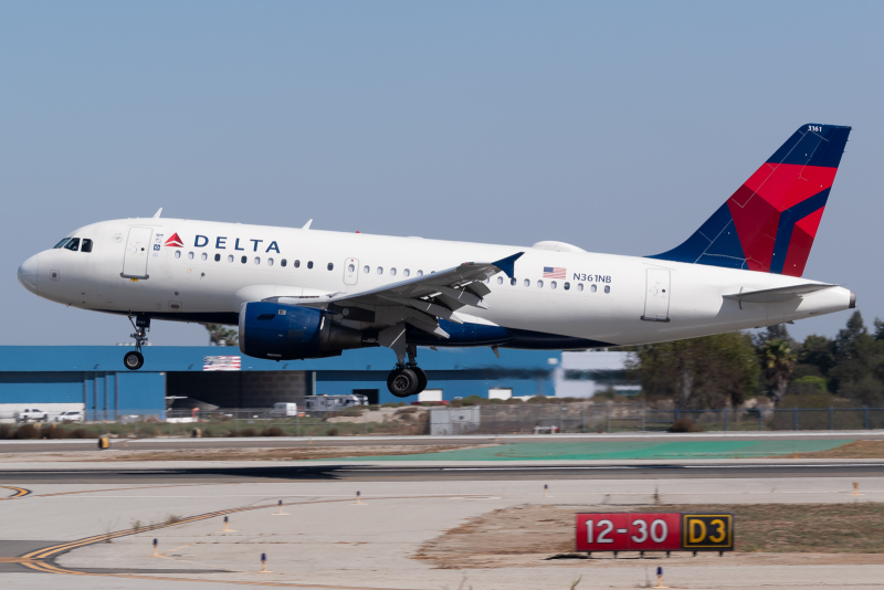 Photo of N361NB - Delta Airlines Airbus A319 at LGB on AeroXplorer Aviation Database