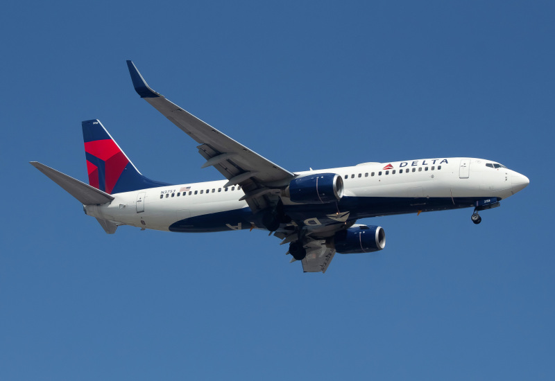 Photo of N3753 - Delta Airlines Boeing 737-800 at EWR on AeroXplorer Aviation Database