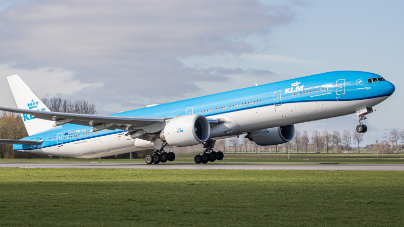 Photo of PH-BVI - KLM Boeing 777-300ER at AMS on AeroXplorer Aviation Database