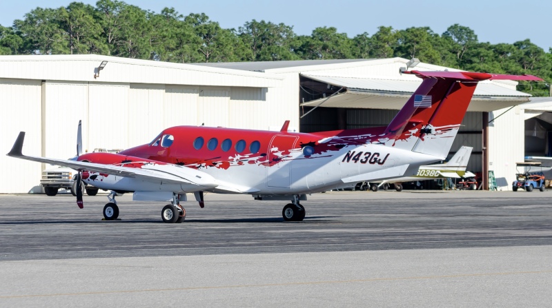 Photo of N43GJ - PRIVATE Beechcraft King Air 200 at PNS on AeroXplorer Aviation Database