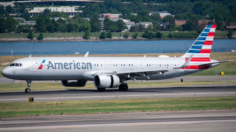 Photo of N402AN - American Airlines Airbus A321NEO at DCA on AeroXplorer Aviation Database