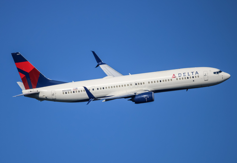 Photo of N905DN - Delta Airlines Boeing 737-900ER at BWI on AeroXplorer Aviation Database