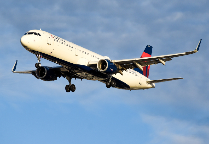 Photo of N311DN - Delta Airlines Airbus A321-200 at SAN on AeroXplorer Aviation Database
