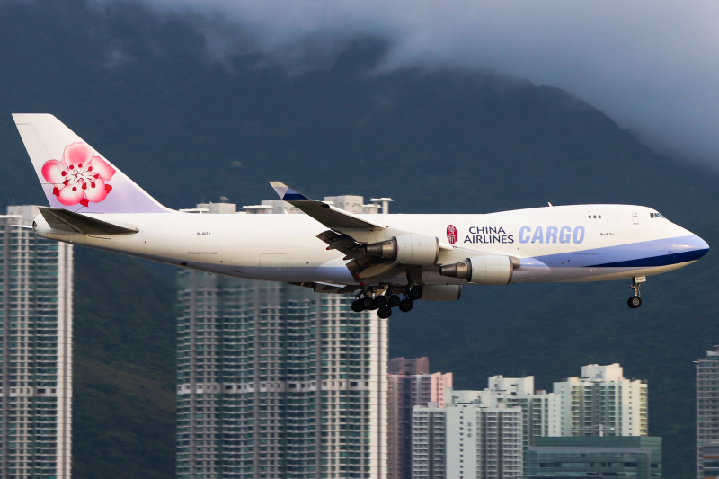 Photo of B-18711 - China Airlines Cargo Boeing 747-400F at HKG on AeroXplorer Aviation Database